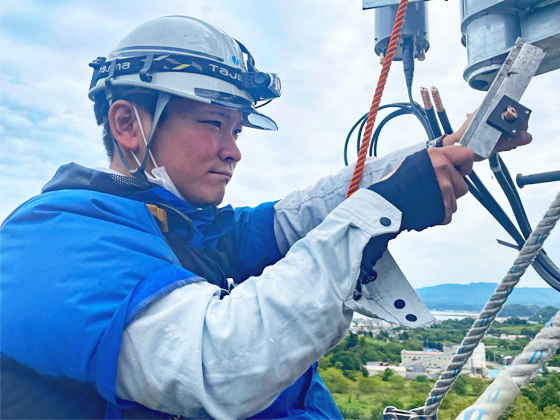 資格取得もサポート【電気通信工事スタッフ】年休119日/未経験OK2