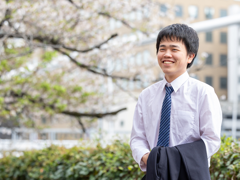 前給保証！【ITエンジニア】*年休125日*リモート可*還元率80％超2